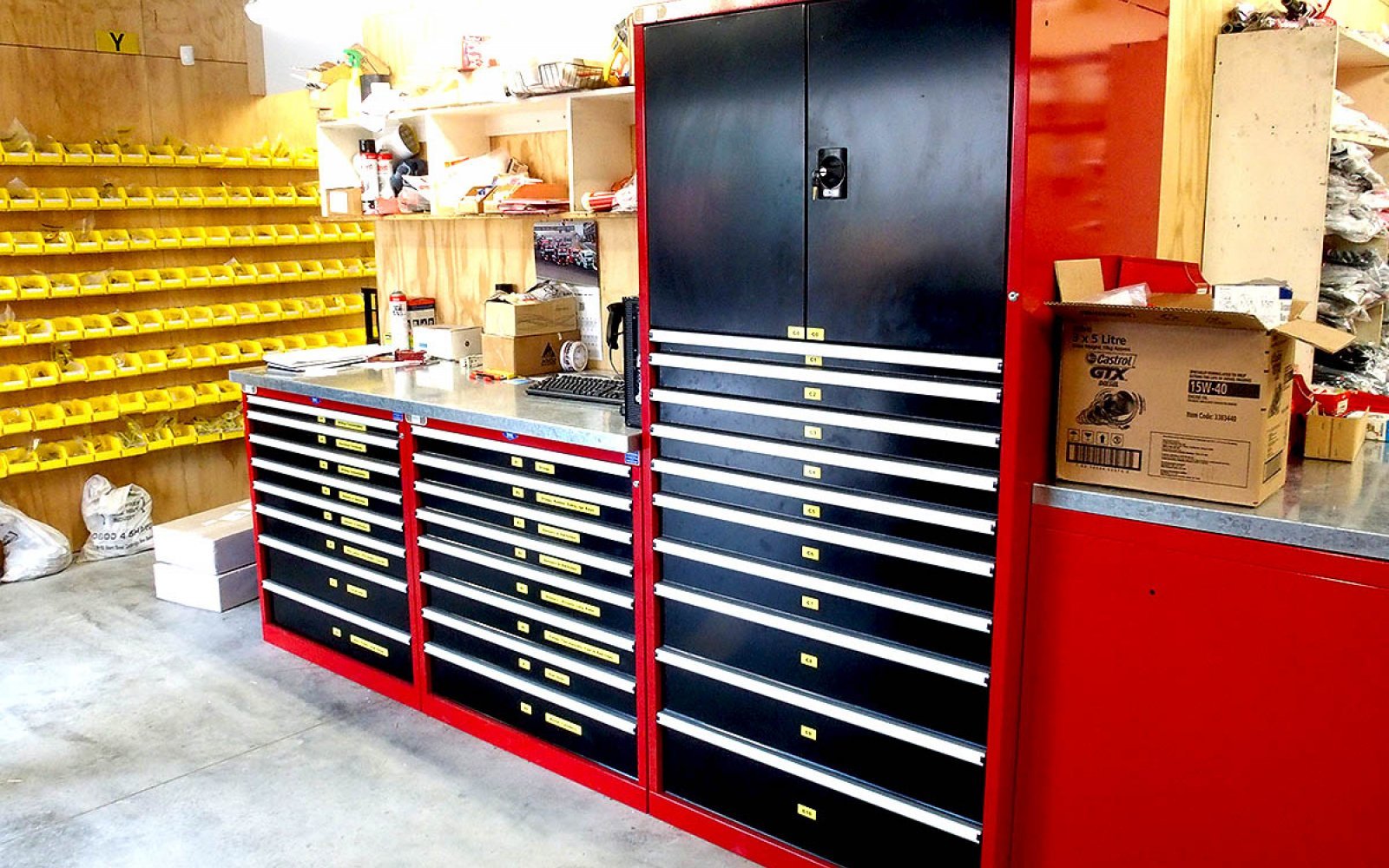 Workstation with Integrated Top Door Drawer Storage for Warehouses